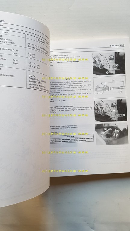 Kawasaki Ninja ZX-11 - ZZ-R 1100 1993 manuale officina INGLESE …