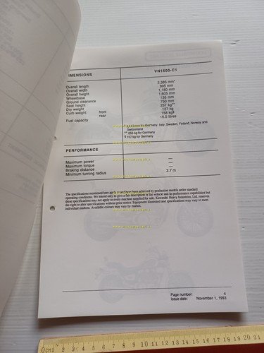Kawasaki VN-15 (VN1500-C1) 1994 Model Information cartella stampa inglese