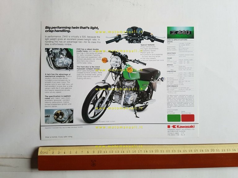 Kawasaki Z 440 depliant originale moto TESTO INGLESE