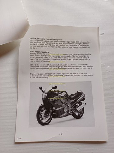Kawasaki ZZ-R 600 Gran Turismo (ZX600-D1) 1989-90 cartella stampa originale