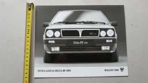 Lancia Delta HF 4WD 1986 2 foto originali da cartella …