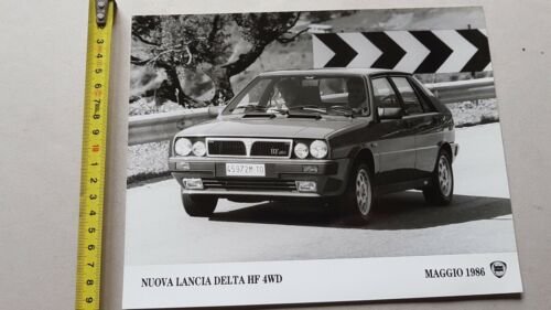 Lancia Delta HF 4WD 1986 2 foto originali da cartella …