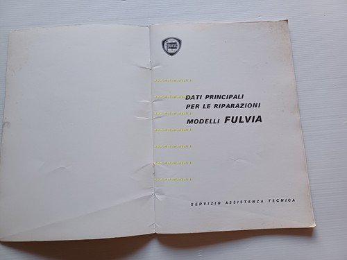 Lancia modelli Fulvia 1972 manuale officina caratt. tecniche dati riparazioni