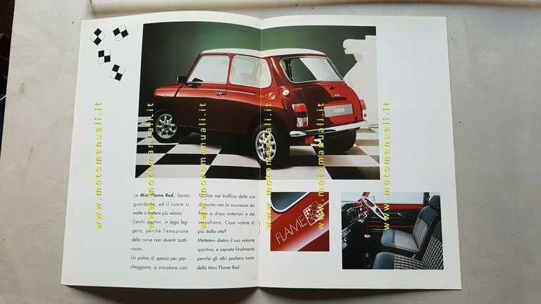 Mini Flame Red Racing Green modelli 1993 depliant Italiano originale …