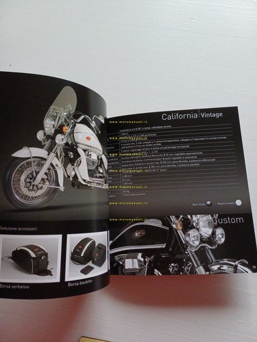 Moto Guzzi catalogo produzione modelli 2009 depliant italiano originale