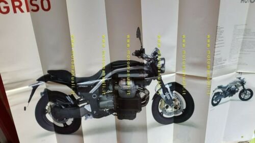 MOTO GUZZI produzione modelli 2005 depliant poster originale italiano brochure