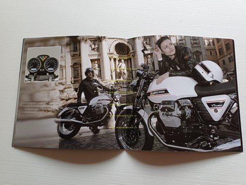 MOTO GUZZI V7 Classic depliant italiano originale