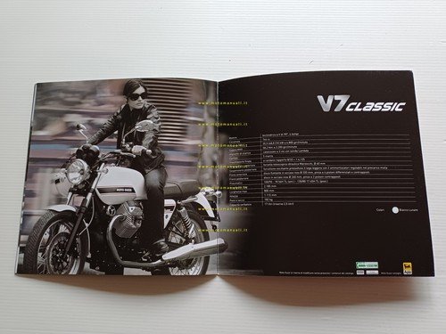 MOTO GUZZI V7 Classic depliant italiano originale