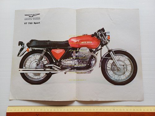 Moto Guzzi V7 Sport 750 1973 depliant originale italiano