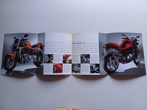 MV Agusta Brutale 910 2007 depliant ITALIANO originale brochure