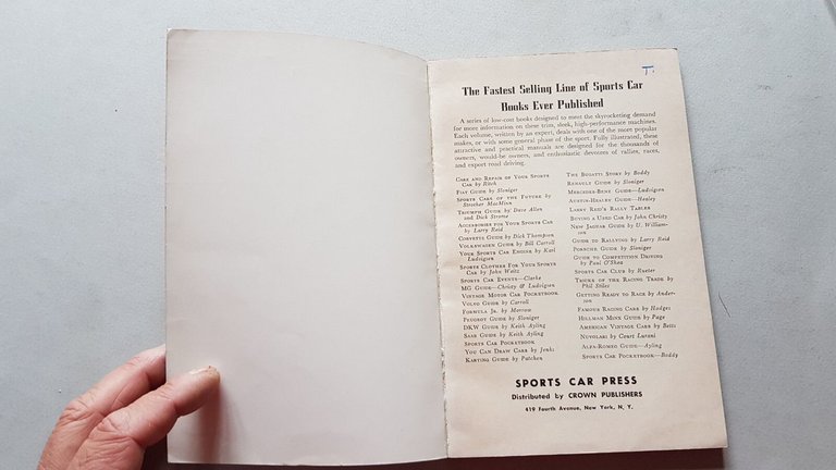 New Porsche Guide 1961 - Sloniger - Sports Car Press