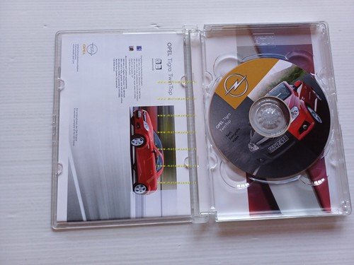 Opel Tigra TwinTop 2004 cartella stampa presentazione originale testo tedesco