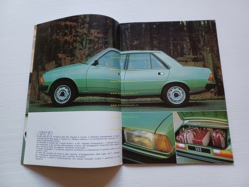 Peugeot 305 tutti modelli 1978 depliant italiano originale