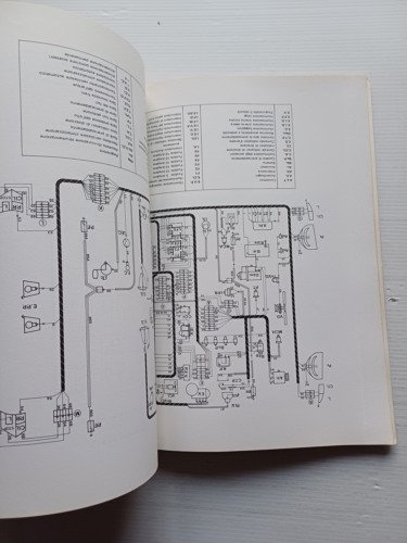 Peugeot 504 Diesel 1970 manuale descrizione caratteristiche tecniche italiano