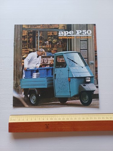 Piaggio Ape P 50 1980 depliant originale ITALIANO motocarro