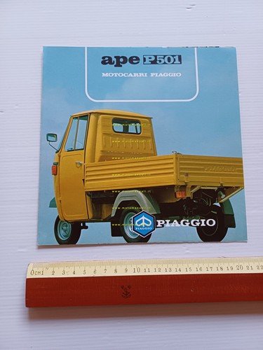 Piaggio APE P 501 1981 depliant originale italiano