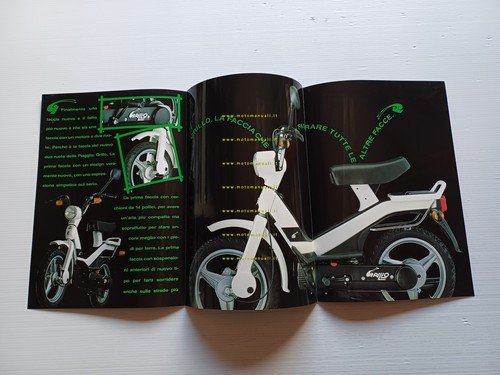 Piaggio Grillo 50 depliant italiano originale