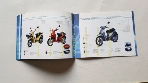 Piaggio produzione modelli 2001 depliant originale italiano