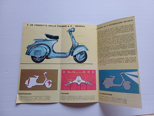 Piaggio Vespa 125 2% depliant italiano originale