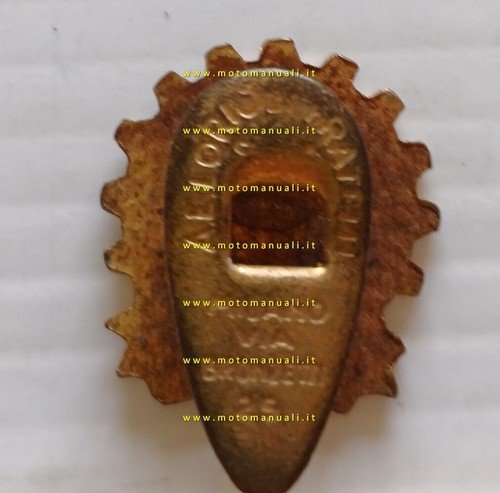 Piaggio Vespa Club d'Italia distintivo smaltato Lorioli originale anni 50-60 …