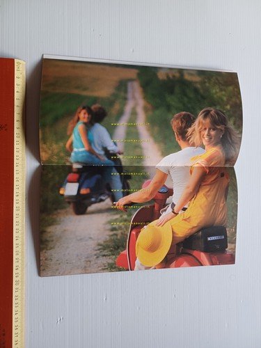 Piaggio Vespa PX 125 150 200 Arcobaleno modelli 1983 depliant …