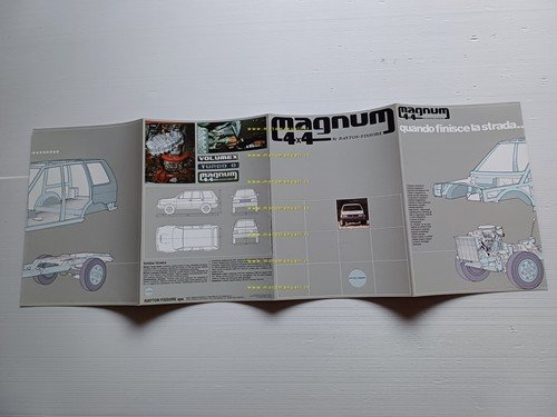 Rayton-Fissore Magnum 4x4 1985 depliant italiano originale