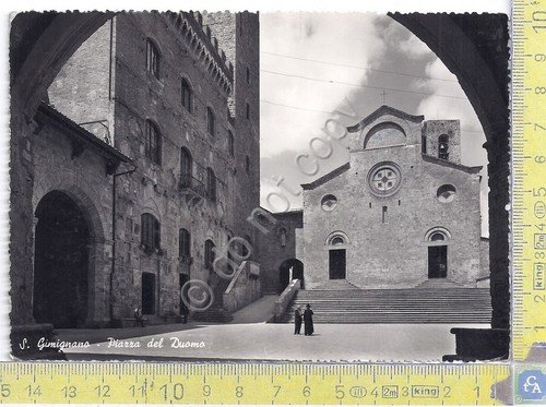 San Giminiano- Piazza del Duomo- 1953