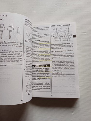Suzuki Burgman AN 400 - 250 2000 manuale uso manutenzione …