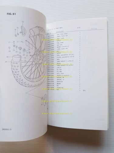 Suzuki DR 500 SD 1982 catalogo ricambi originale