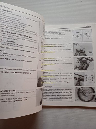 Suzuki DR 650 SE 1996 manuale officina riparazione ITALIANO originale