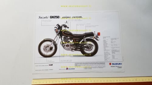 Suzuki GN 250 depliant originale italiano