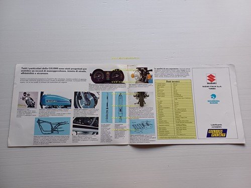 Suzuki GS 1000 1978 depliant originale ITALIANO