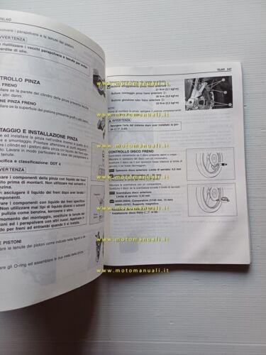 Suzuki GSX 1300 1999 manuale officina ITALIANO originale