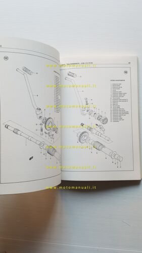 Suzuki modelli 3 cilindri 380 - 550 - 750 1973 …