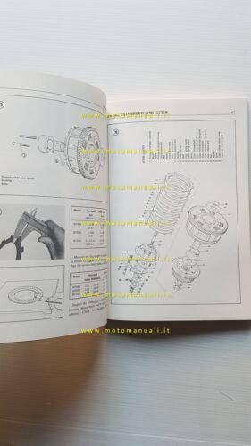 Suzuki modelli 3 cilindri 380 - 550 - 750 1973 …