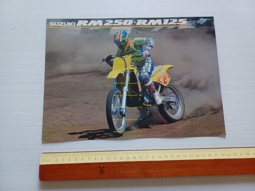 SUZUKI RM 250 - RM 125 Cross 1990-91 depliant INGLESE …