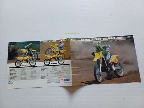 SUZUKI RM 250 - RM 125 Cross 1990-91 depliant INGLESE …