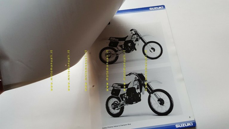Suzuki RM Series 1984 opuscolo tecnico cartella stampa INGLESE press …