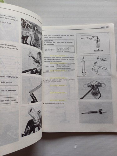 Suzuki VS 750 GL 1986 manuale officina riparazione ITALIANO originale