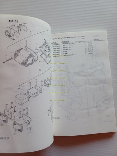 Suzuki VS 750 tutti modelli 1987-88 catalogo ricambi originale