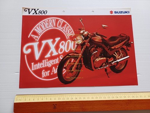 Suzuki VX 800 depliant italiano originale