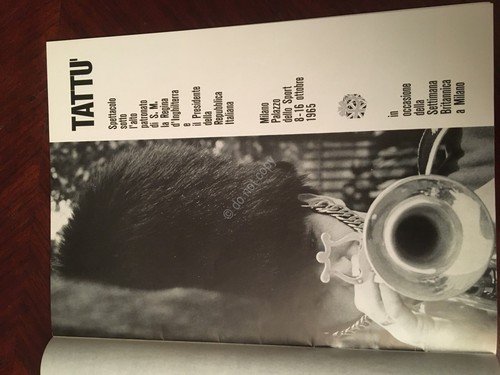 Tattù Rivista Settimana Britannica a Milano Ottobre 1965 Banda Carabinieri … | Immagine Gallery 2