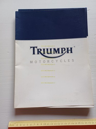 Triumph presentazione nuovi modelli 2004 cartella stampa inglese