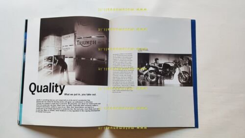 Triumph produzione 1993 depliant originale testo inglese