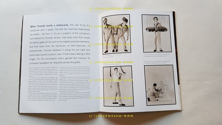 Triumph produzione 1995 depliant originale testo inglese
