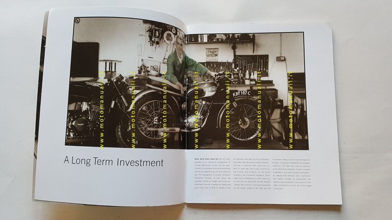 Triumph produzione 1995 depliant originale testo inglese