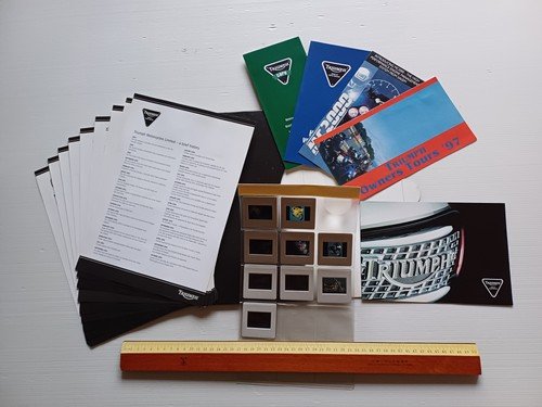 Triumph salone Milano 1996 presentazione nuovi modelli cartella stampa TEDESCO
