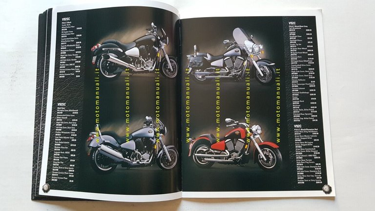 Victory Motorcycles produzione 2000 depliant originale testo inglese