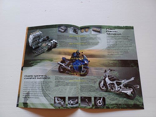 Yamaha FJR 1300 2001 depliant italiano originale