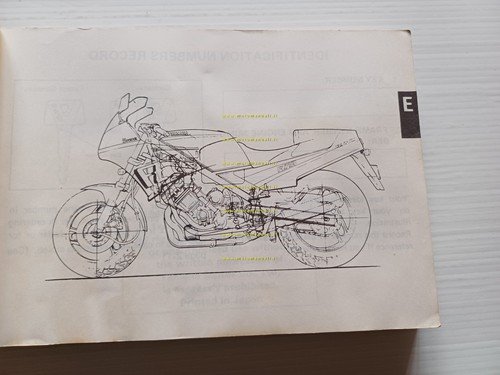Yamaha FZ 750 1FN 1984-85 manuale uso manutenzione libretto istruzioni …